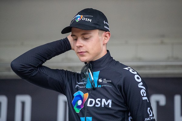 Van Uden wint tweede etappe ZLM Tour