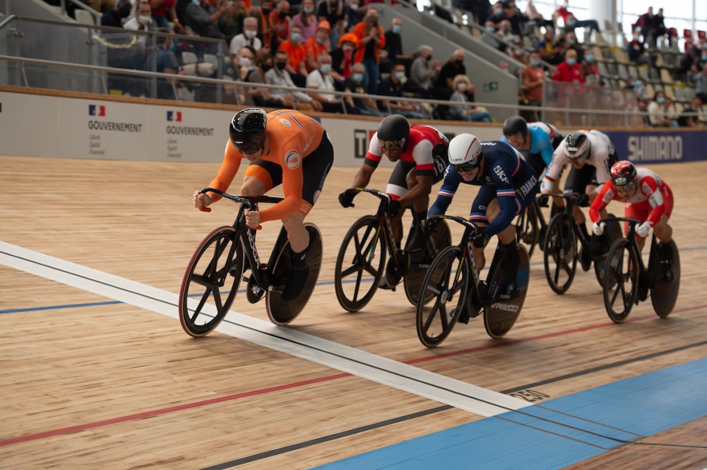 Lavreysen goud, Hoogland zilver op WK Keirin