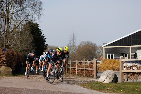 Tweede rit Olympia's Tour trekt door Drenthe