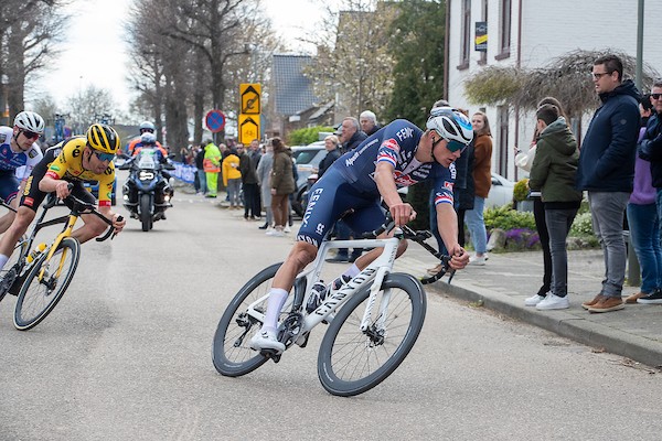 Van der Poel grijpt naast het podium in AGR