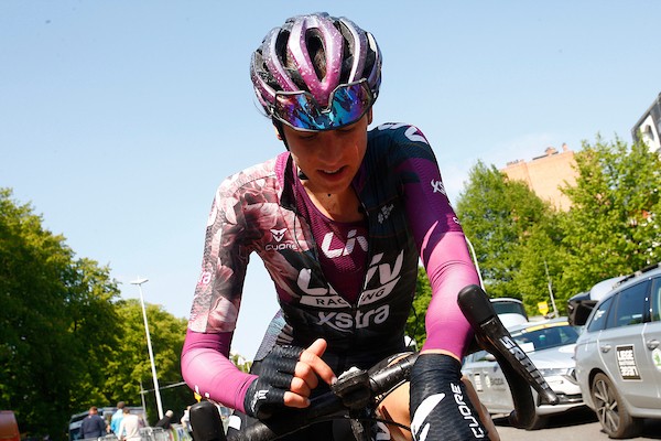 Ton loopt breuken op en verlaat Giro Donne