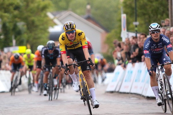 Kooij wint zijn derde in Tour of Britain