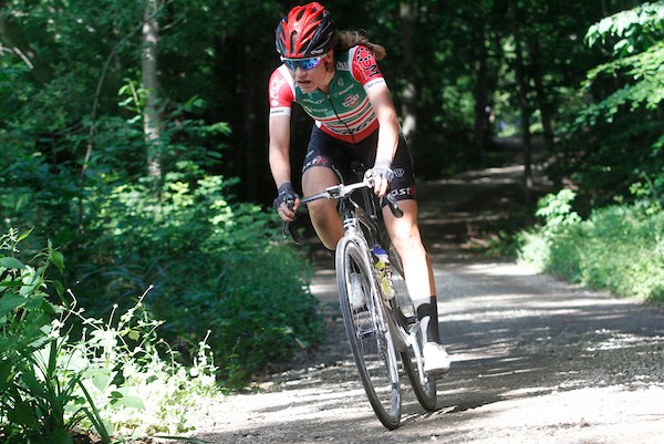 Adegeest op eindpodium Tour de l'Ardeche