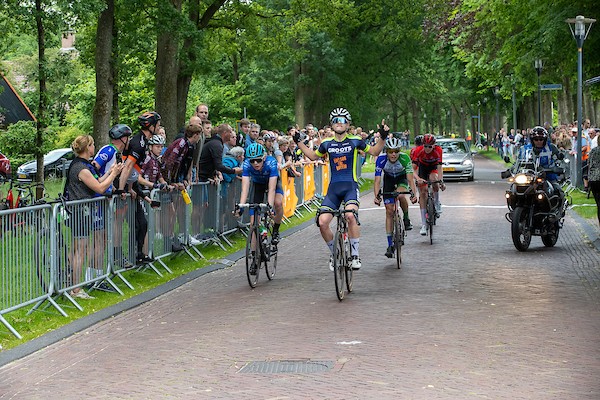 Live verslag Wielerdag Roden