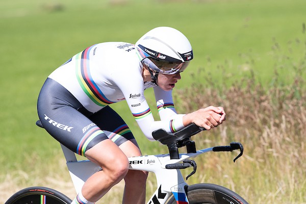 Ellen van Dijk soeverein naar tijdritgoud