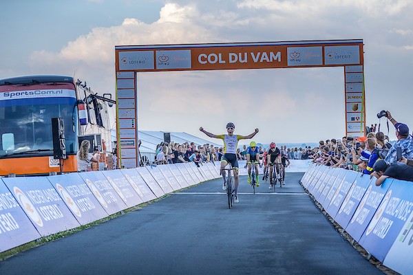 Schaper wint Omloop Land van Bartje