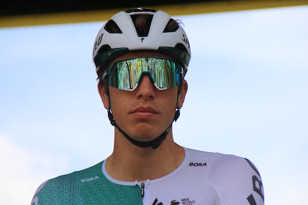 Van Poppel wordt tweede in Vuelta-sprintrit