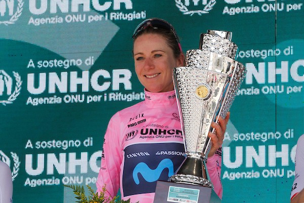 Van Vleuten naar derde Giro-eindzege
