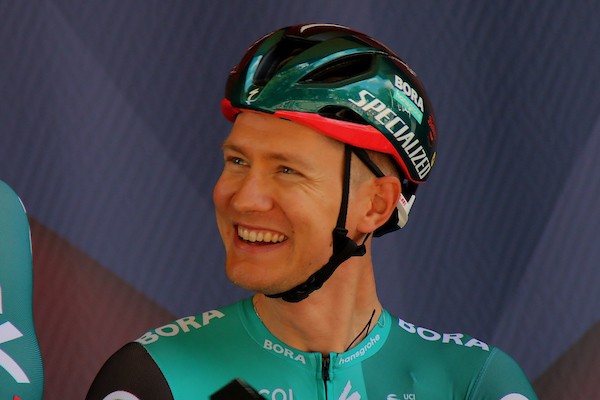 Kelderman stijgt flink in klassement Vuelta