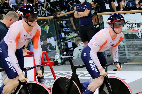 Teamsprinters heroveren goud op WK Teamsprint