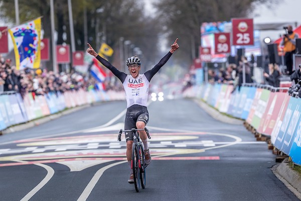 Pogacar wint de Amstel Gold Race