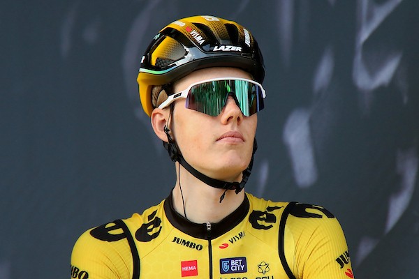 Giro: Top 10 Leemreize, Arensman valt