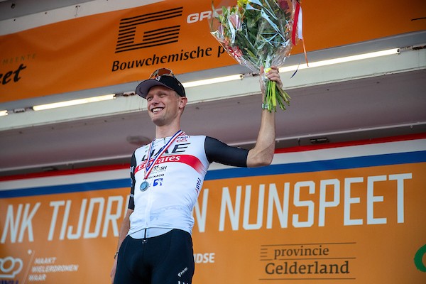 Sjoerd Bax op podium in Abruzzo