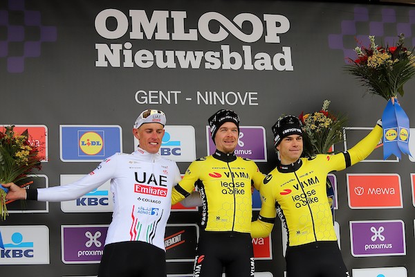 Van Aert mist Vlaanderen, Roubaix en Amstel
