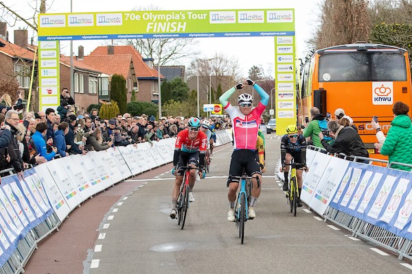 Olympia's Tour: in Ruurlo wint Pedersen