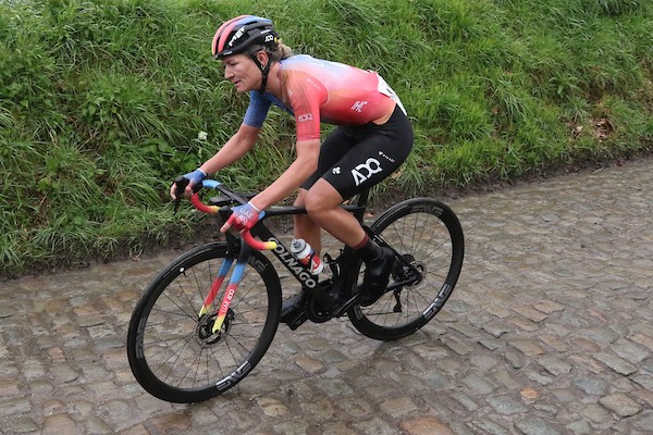 Swinkels toont zich in Vuelta vrouwen