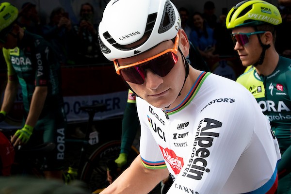 Van der Poel kiest naast Tour voor Spelen, maar niet op MTB