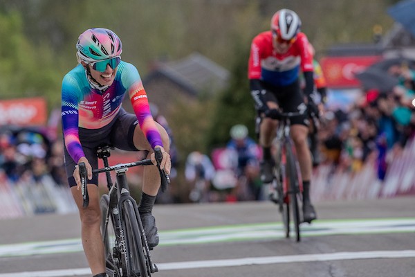 Deelnemers en rugnummers Waalse Pijl vrouwen 2025