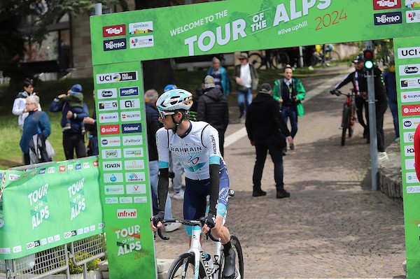 Aanvalslustige Poels net buiten podium in Alpen