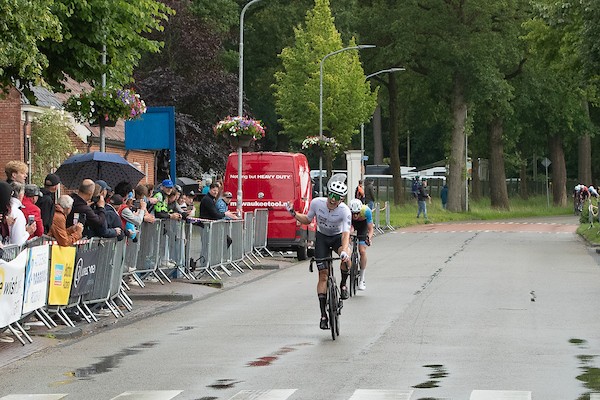 Quinten Veling wint Wielerdag Roden