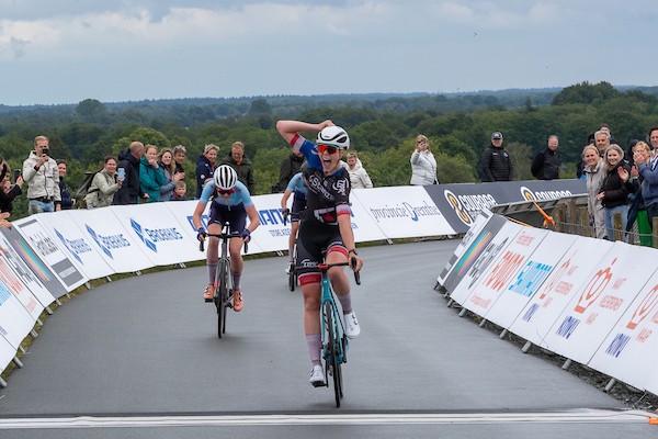 Langenbarg wint opnieuw Nederlandse titel