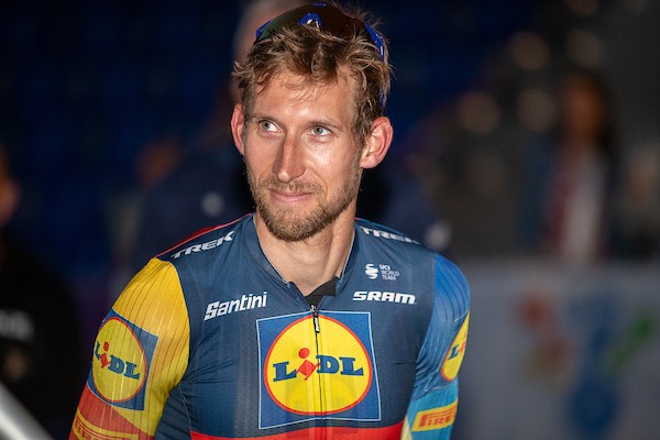Mollema wint Ridderronde Maastricht