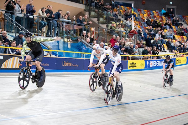 Lavreysen grijpt Nederlandse titel keirin