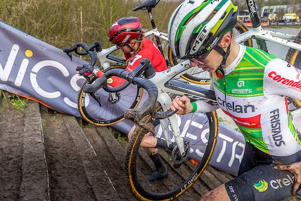 Van der Heijden wint in Meulebeke