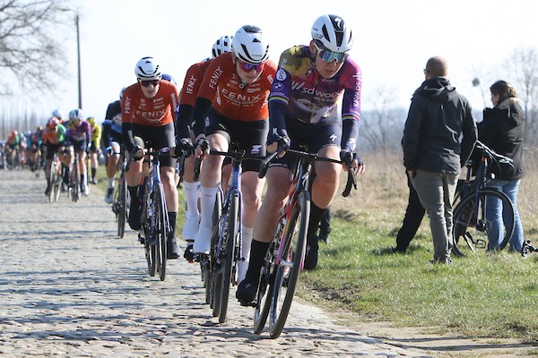 Deelnemers en rugnummers Ronde van Vlaanderen vrouwen 2025