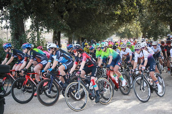 Deelnemers en rugnummers Milaan-San Remo vrouwen