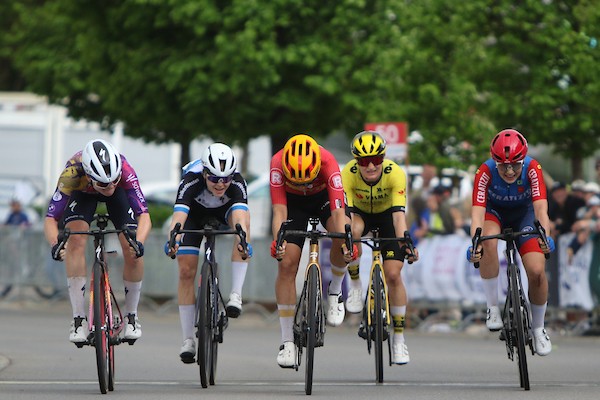 Van Agt vijfde in GP Elsy Jacobs