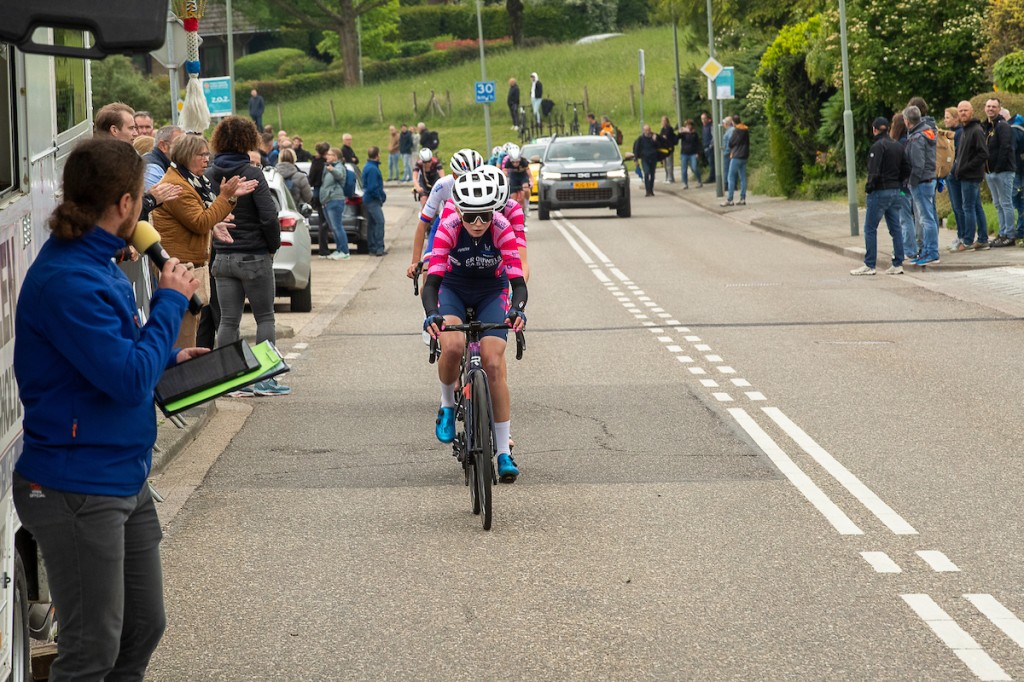 Klimmen in Giant Schwalbe en Schwalbe Liv Toekomstcup