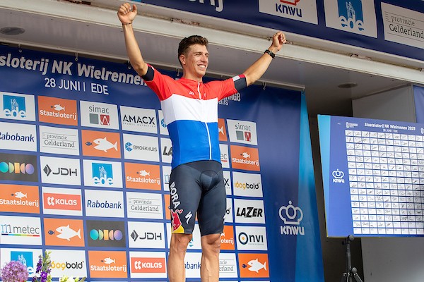 Wie rijdt waar in de profcriteriums?