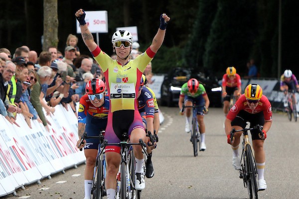Wiebes is de nieuwe nummer 1 bij de vrouwen