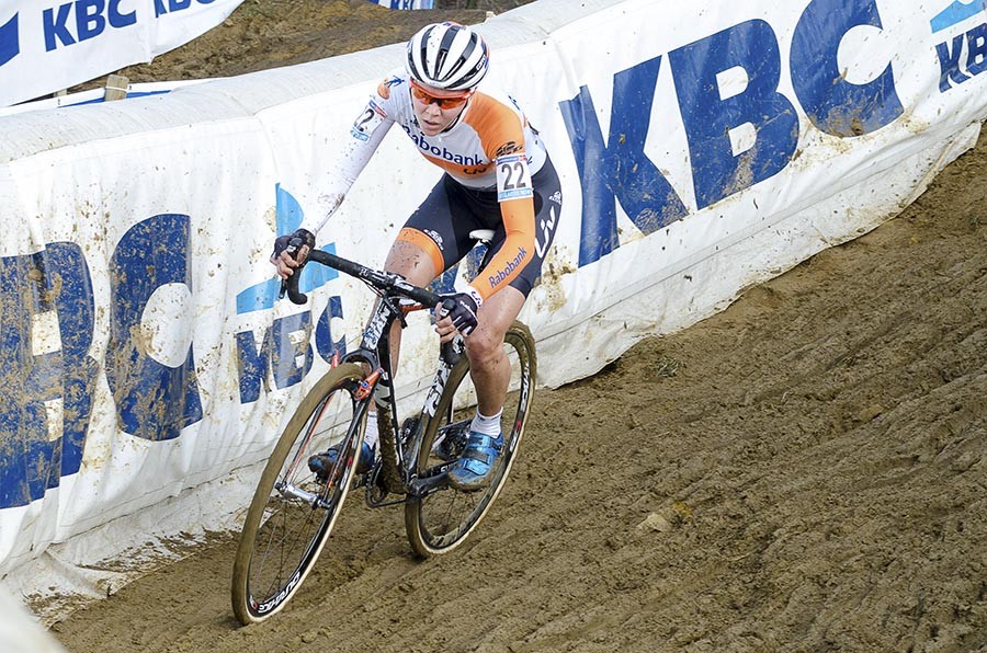 De Jong net naast het podium in Zolder