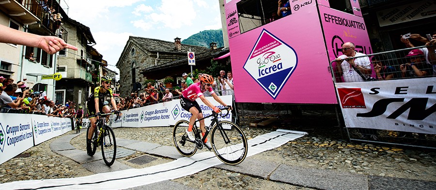 Vos wint ook derde rit Giro Rosa