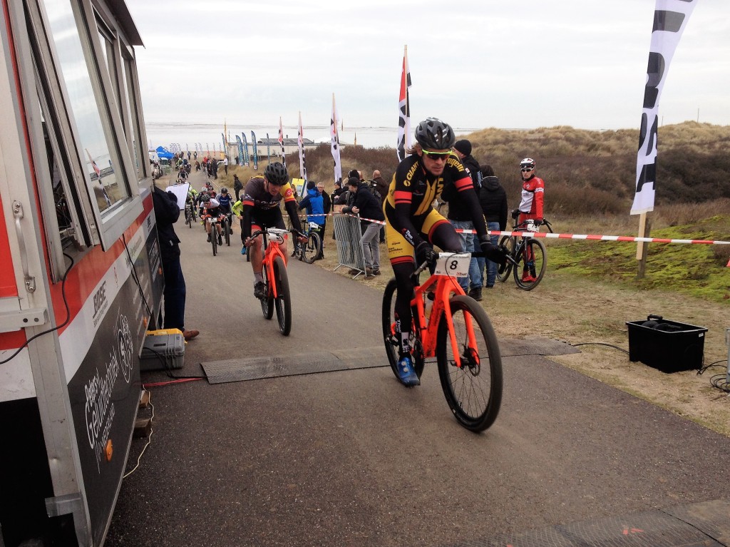 Farm-Frites Strandrace van Rockanje in trek bij toppers