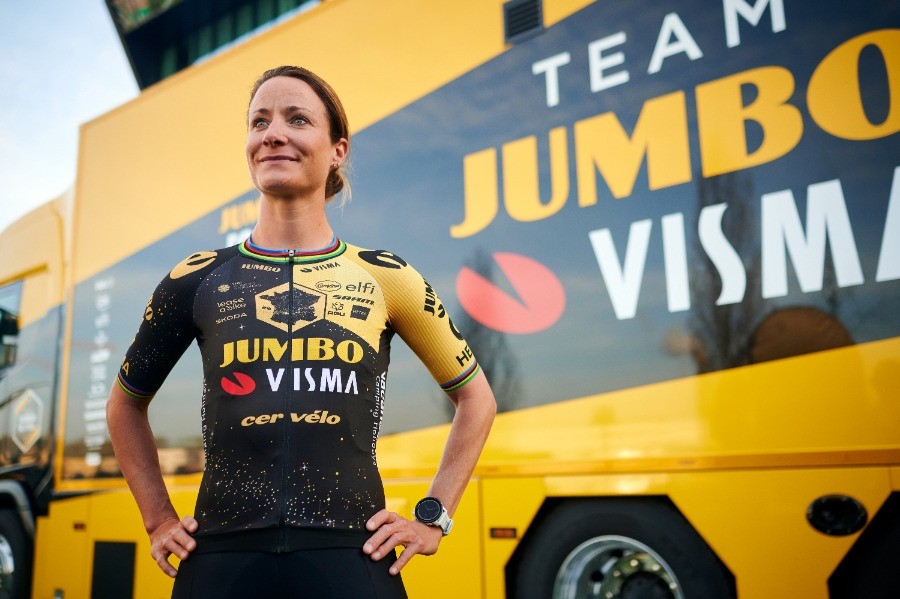 Jumbo-Visma met 'droomshirt' naar Tour