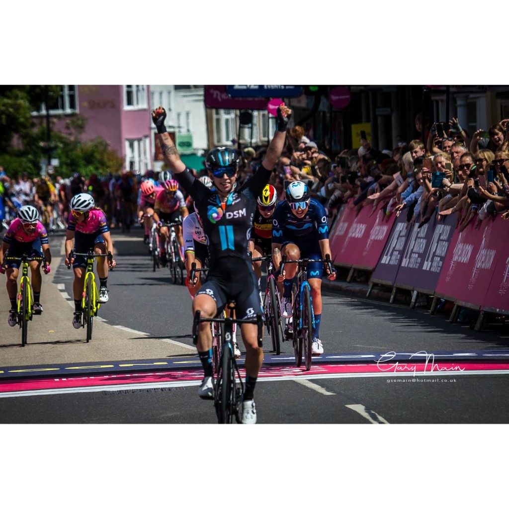 Wiebes is opnieuw de snelste in RideLondon