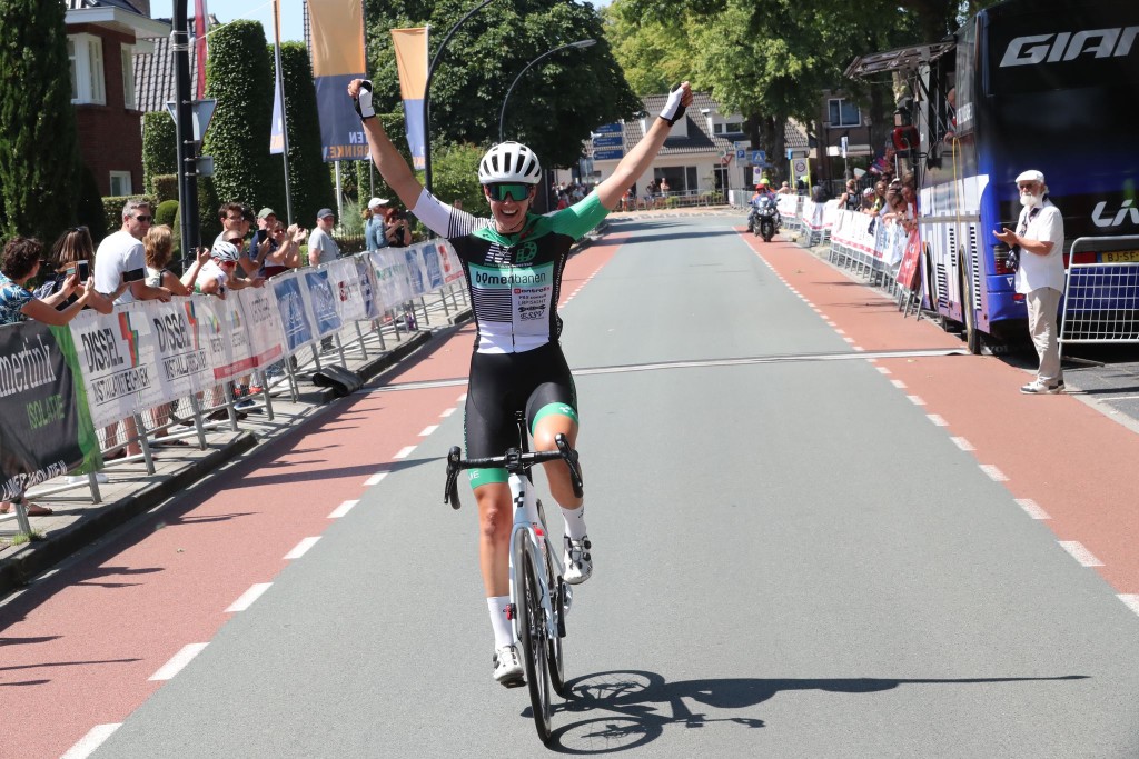 Vera Tieleman wint Ronde van Twente