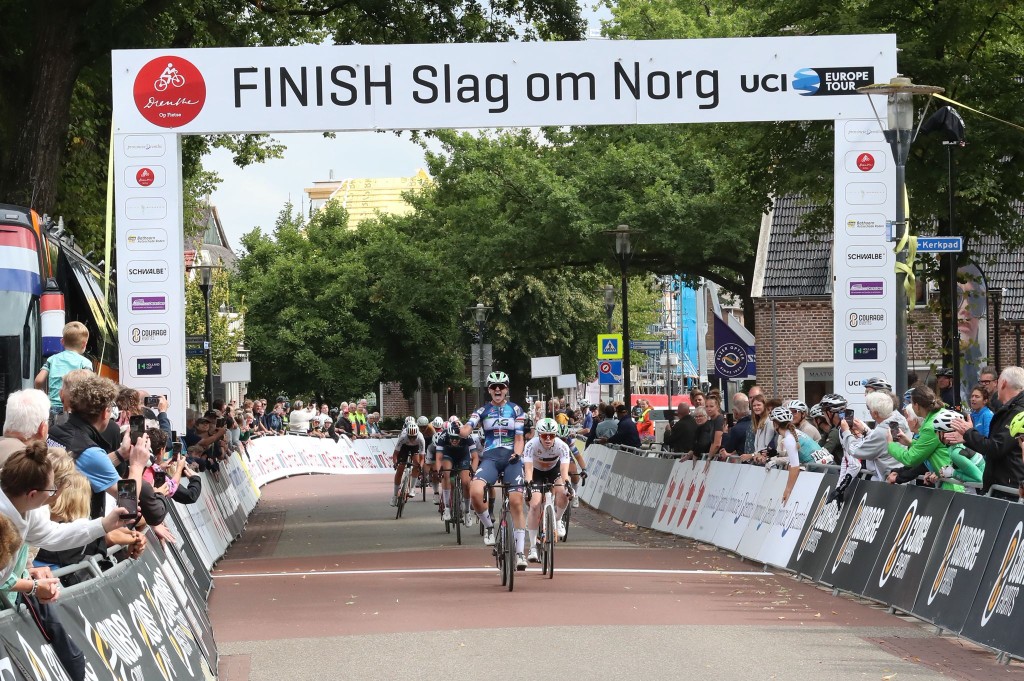 Vanhove wint Slag om Norg