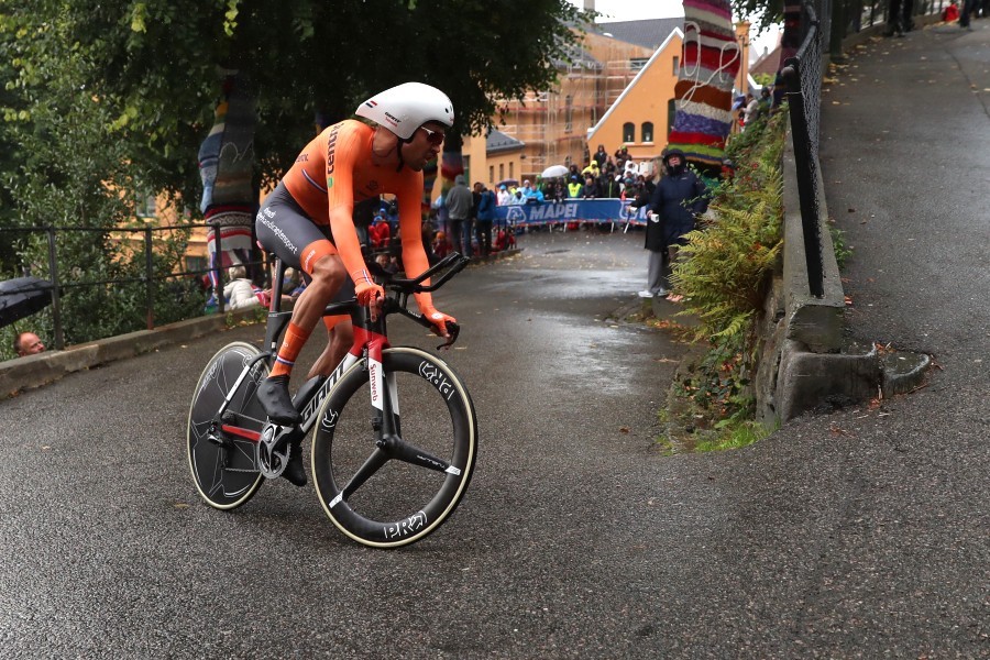 Ook Dumoulin pakt wereldtitel in tijdrit