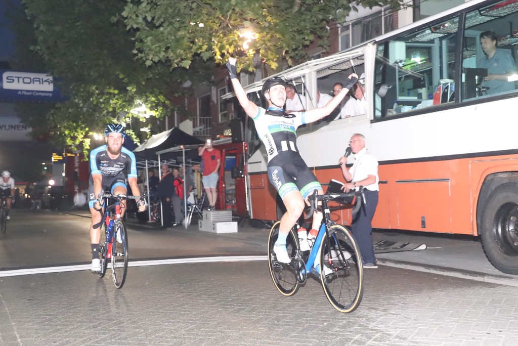 Wolsink boekt thuiszege in Nacht van Hengelo