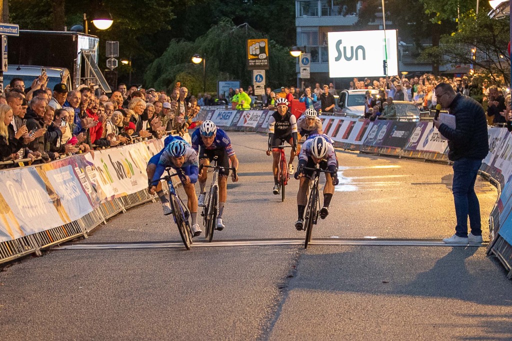 Jakobsen wint Gouden Pijl Emmen